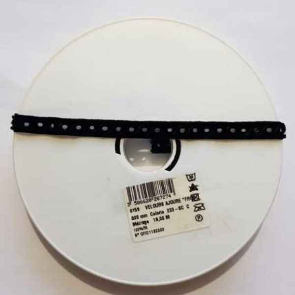 Ruban Velours Ajour&eacute; 09 mm Noir