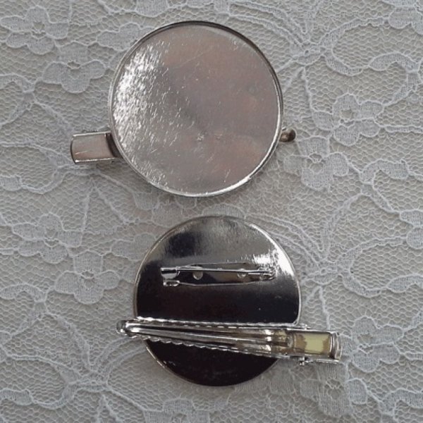 Support broche plateau - Couleur Argent 60 mm.