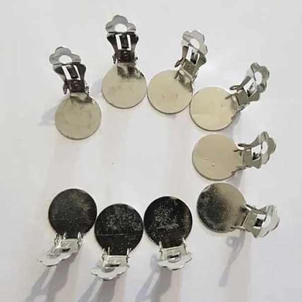 Supports Boucles d'oreilles Clips Plateau N&deg;01 2&eacute;me Choix x 20 Paires