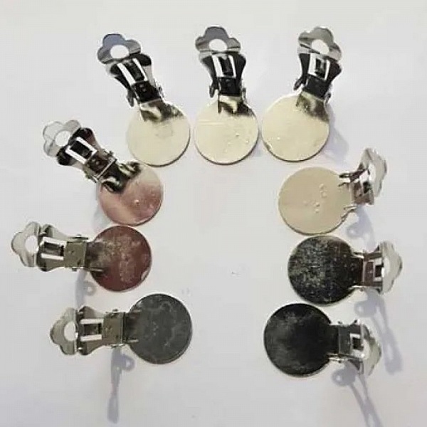 Supports Boucles d'oreilles Clips Plateau N&deg;01 2&eacute;me Choix x 20 Paires