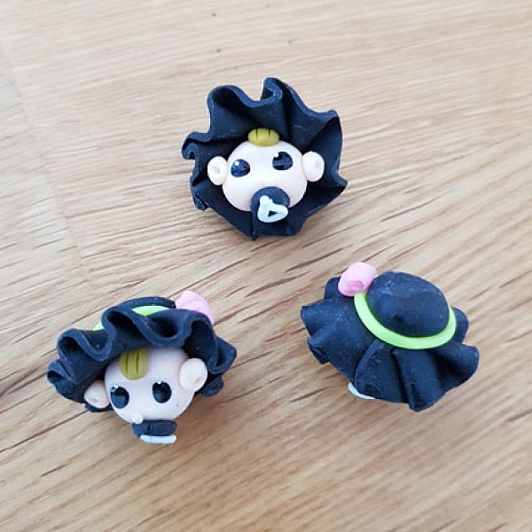 T&ecirc;te polym&egrave;re N&deg;12