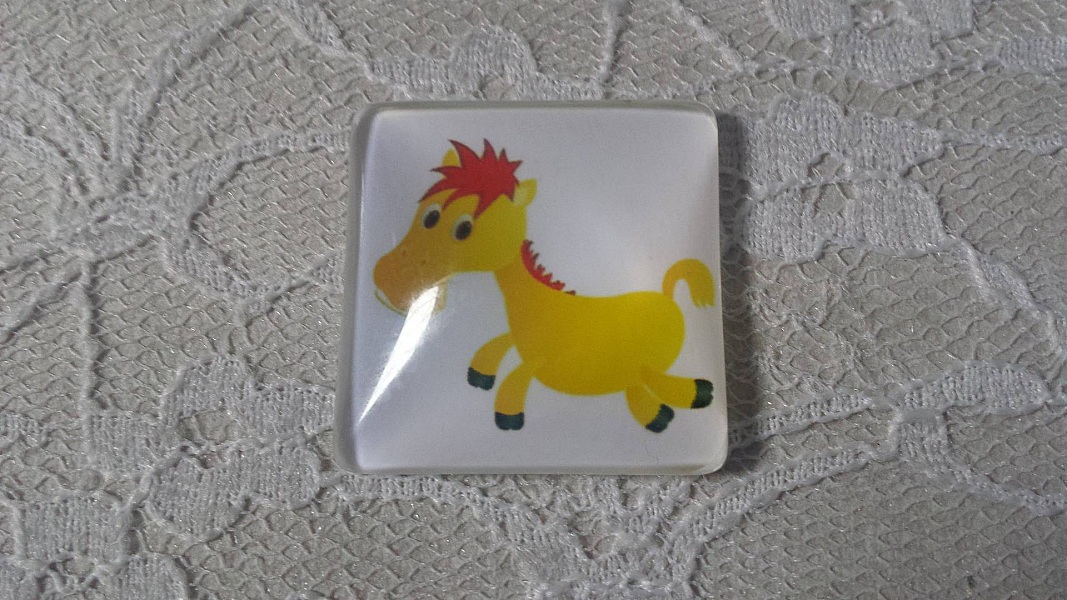 cabochon carr&eacute; en verre 30mm 005 