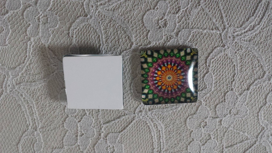 cabochon carr&eacute; en verre 25mm 039 