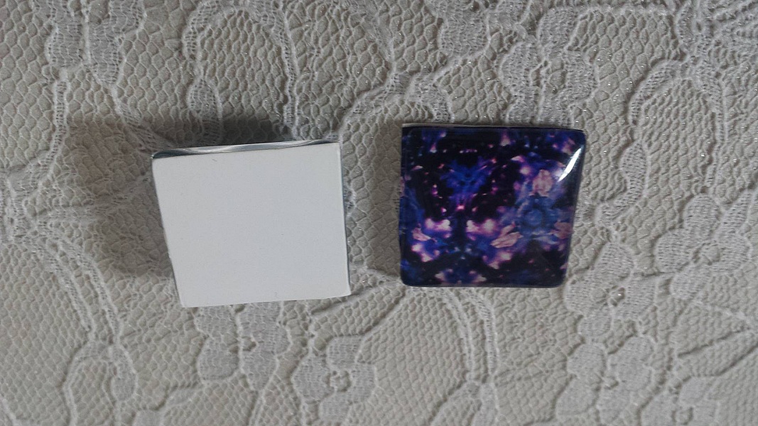 cabochon carr&eacute; en verre 25mm 034 