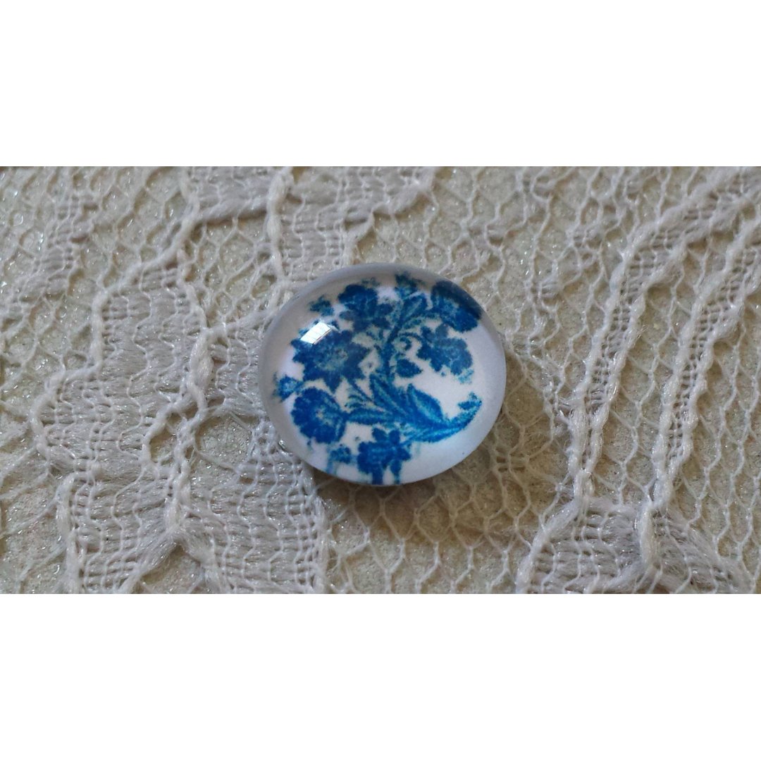 cabochon rond en verre 12mm fleur bleu 004 