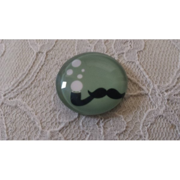 cabochon rond en verre 25mm moustache 035 