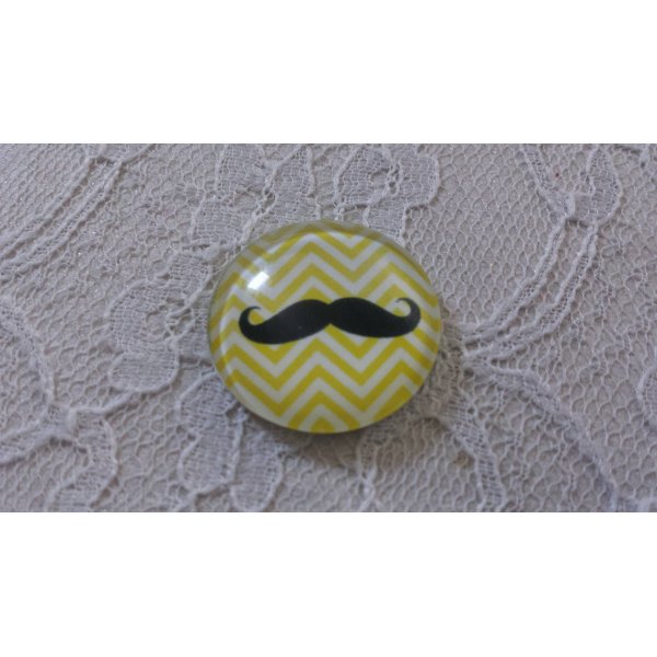 cabochon rond en verre 25mm moustache 033 