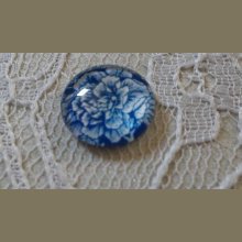 cabochon rond en verre 12mm fleur bleu 019 