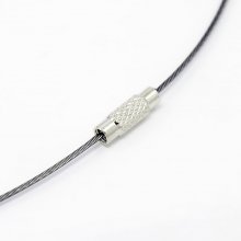 10 colliers tour de cou fil câblé rigide gris ardoise fermoir à visser N°01