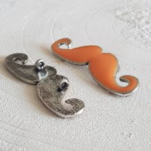 Breloque pendentif Moustache N°14 Orange