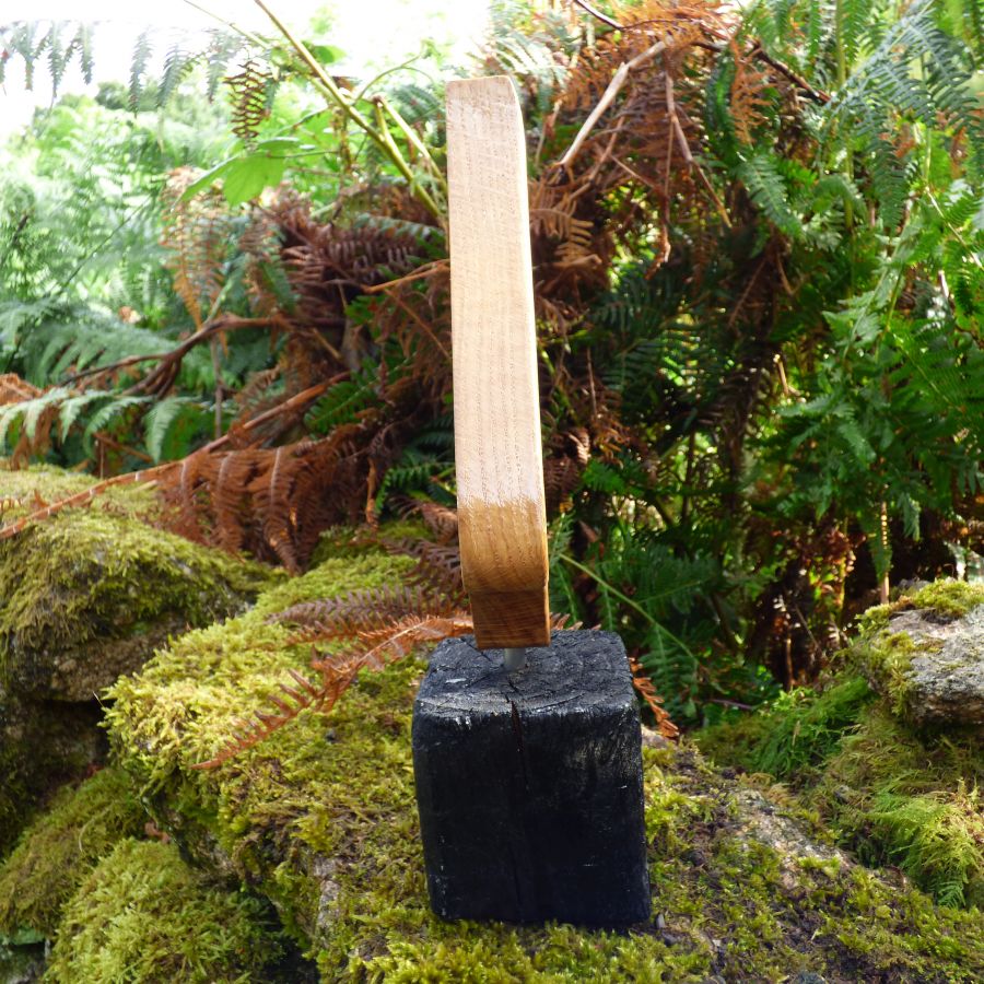 "La flame" sculpture en chêne du Morbihan