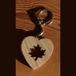 porte clef coeur et feuille d'érable, canada