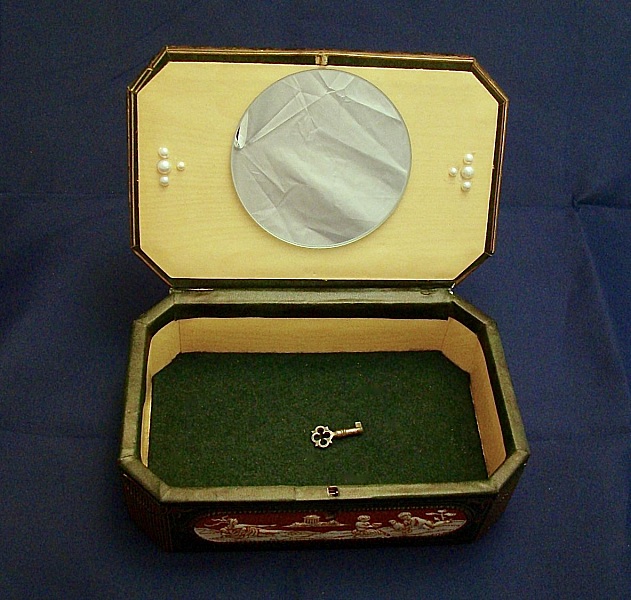 Boite &agrave; Bijoux Vintage avec serrure