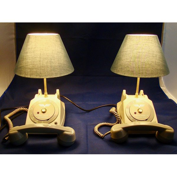ensemble lampes de chevet air t&eacute;l&eacute;phone 