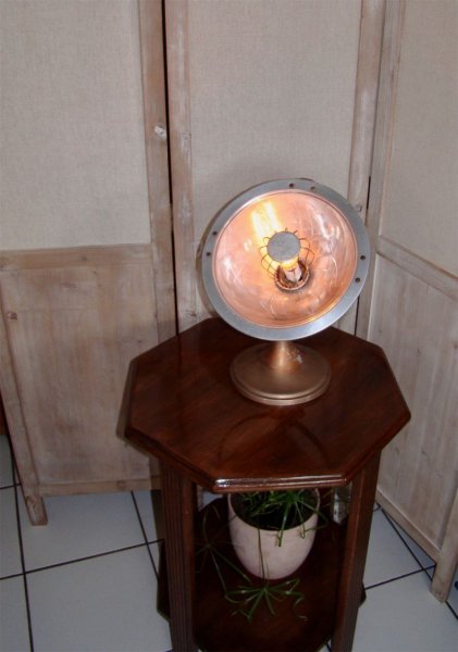 Lampe ancien chauffage CALORS 
