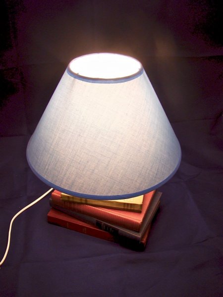 Lampe anciens livres, bleue 