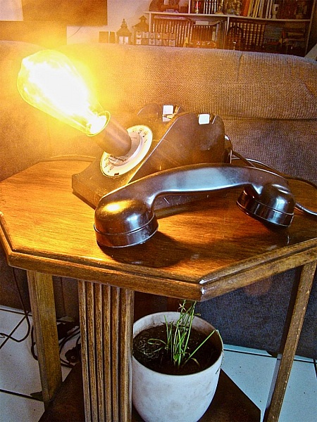lampe t&eacute;l&eacute;phone 50 ' BEE GOOD