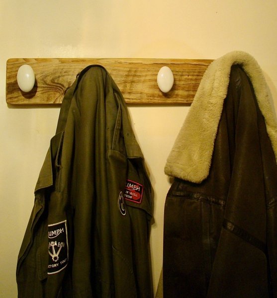 Grand porte manteau recycl&eacute;