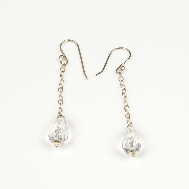 Boucles d’Oreilles Discrètes et Élégantes Argent 925, Cristal de Roche