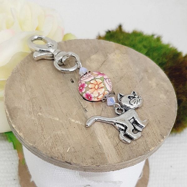 porte cl&eacute;s pendentif argent&eacute; chat perle lentille superbe fleuri