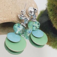 boucles oreilles unique vert tendre et turquoise avec perles en verre filé de créateur