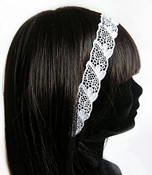 bracelet dentelle guipure blanche accessoire mariage romantique