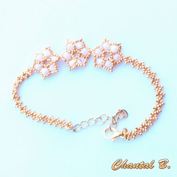 bracelet de mariée fleurs de perles roses tissées et doré