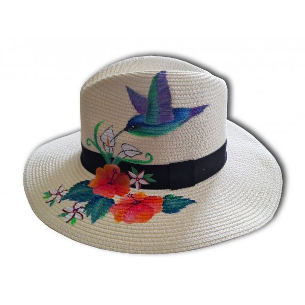 Un joli chapeau style Panama en paille enduite pour une meilleure protection