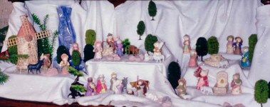 Personnages et figurines de la crêche de Noël
