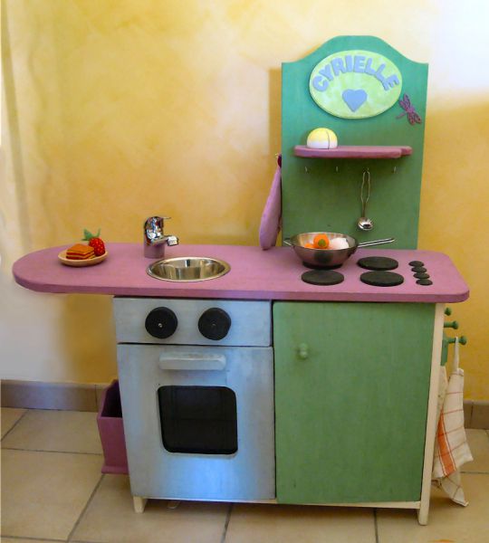 Tutoriel : Fabriquer une cuisine pour enfant en bois - Dinette