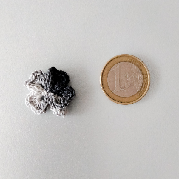 Trèfle à 4 feuilles - du blanc au noir