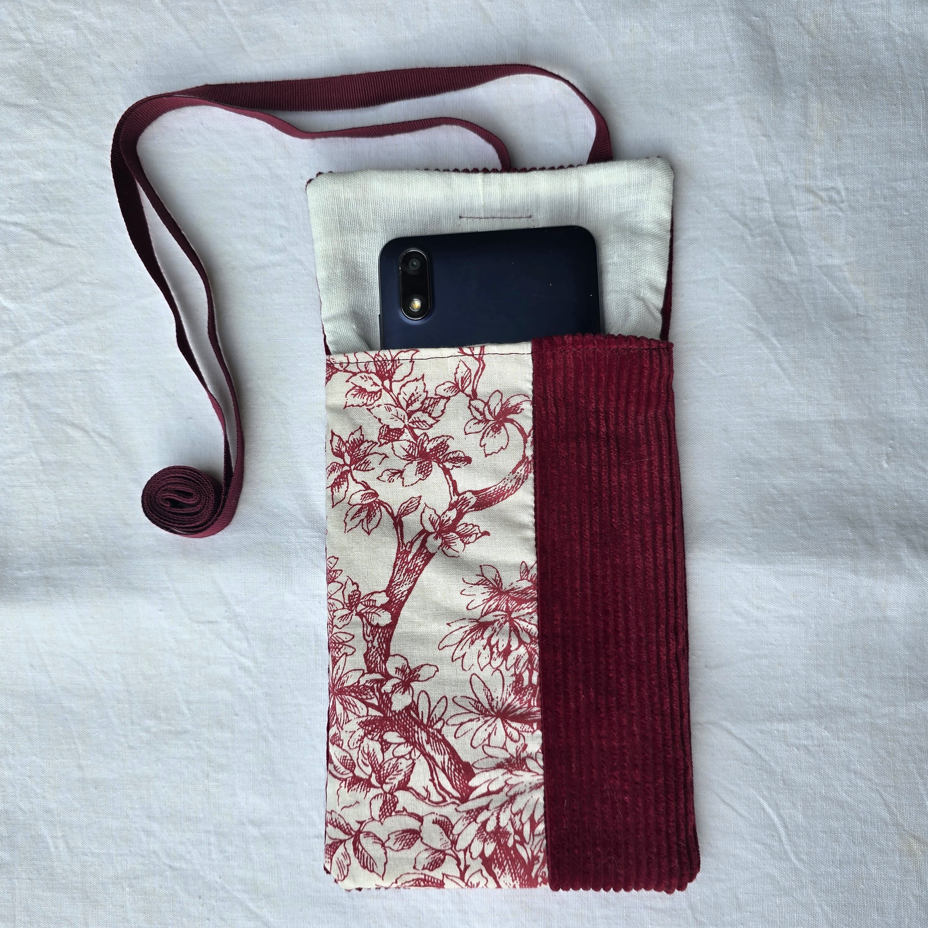 Pochette en tissu pour téléphone, avec bandoulière