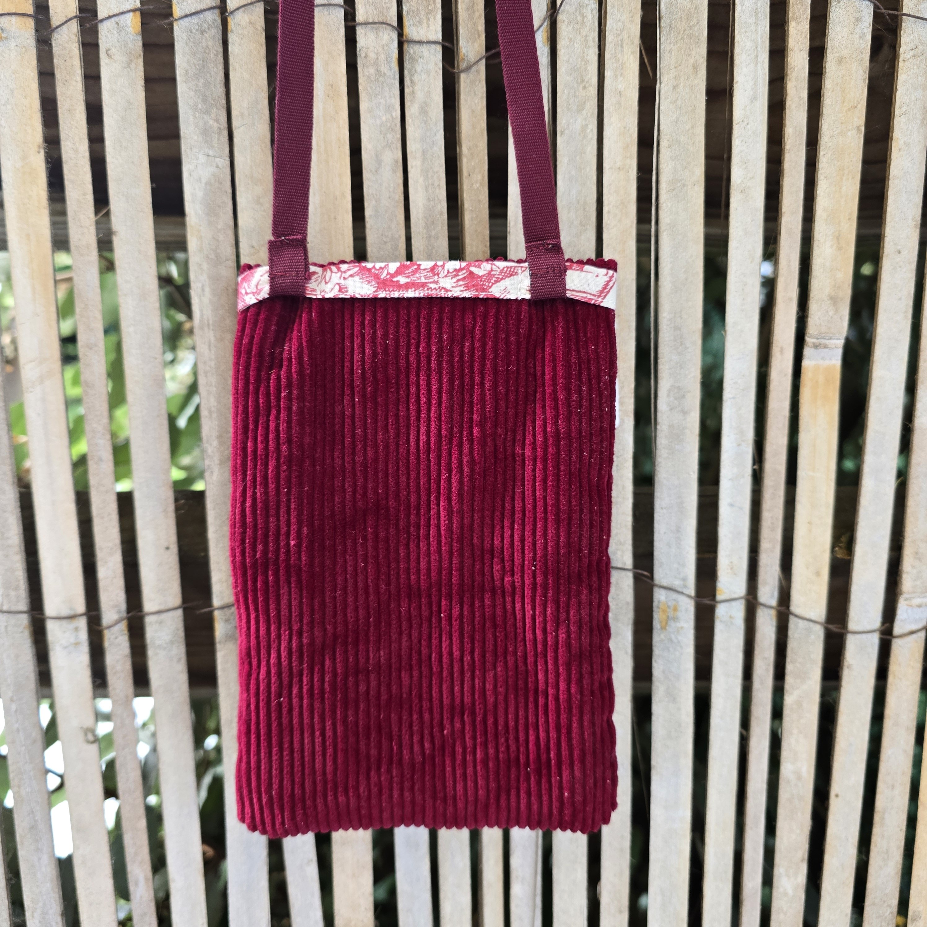 Pochette en tissu pour téléphone, avec bandoulière