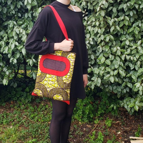 Sac &agrave; bandouli&egrave;re en coton wax