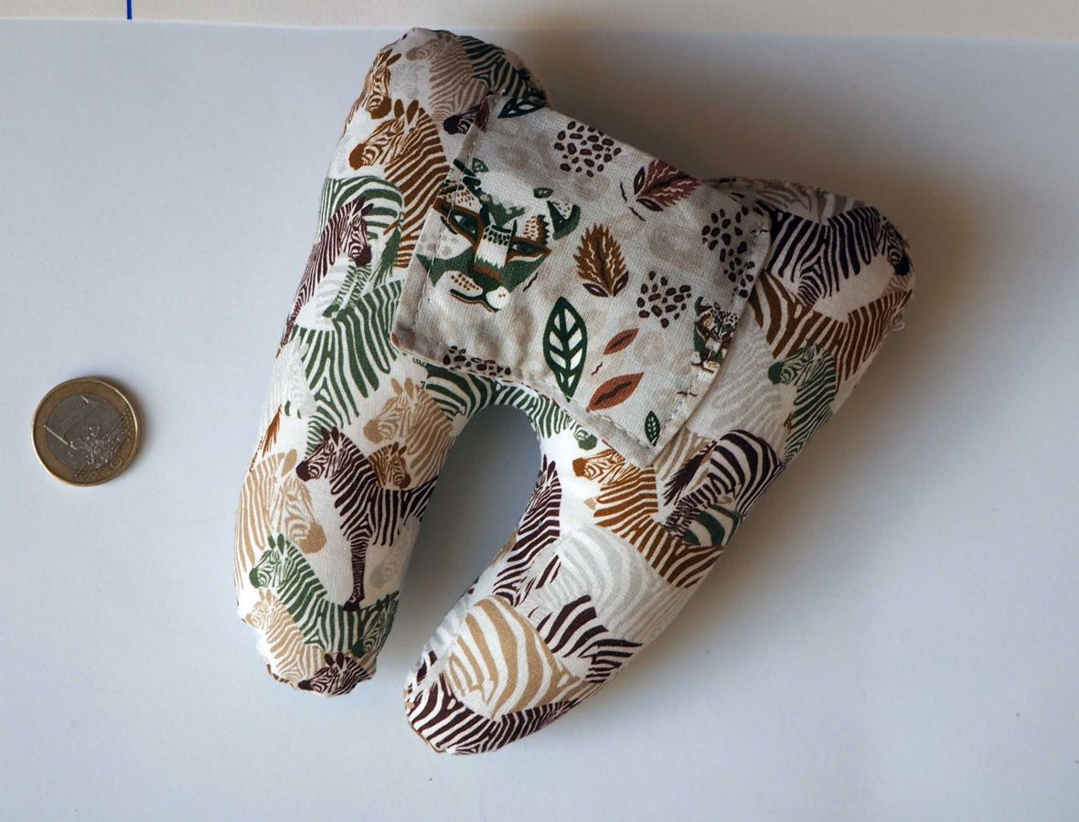 Grosse DENT tissu avec poche pour pièce, 12x13x5cm, motifs savane