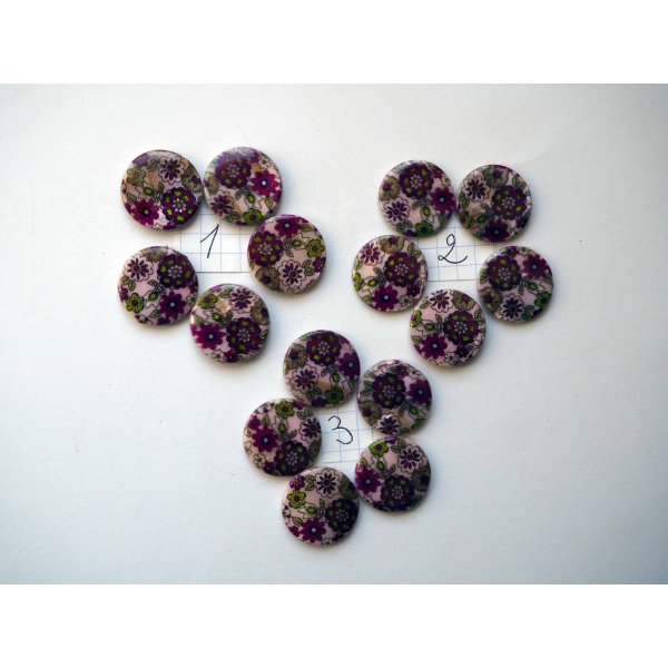 Lot 5 perles NACRE, 20mm,  tons rose violet avec fleurs, trou transversal+/-1mm 