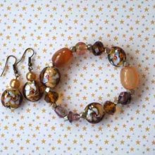 Bracelet+boucles d'oreilles en verre et agate tons orangés et marron sur élastique
