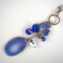 Bijou de sac, 20cm, belle agate bleue 5,5x4cm, perles verre, agate et porcelaine