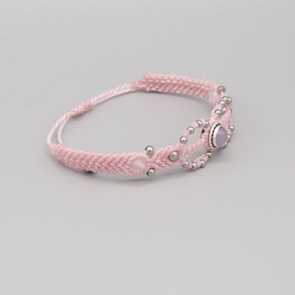 Bracelet micro-macramé  rose avec une pierre sertie quartz rose