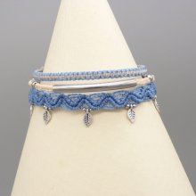Commande personnalisée : Bracelet multi-rangs et chevillère assortie en micro-macramé bleu pastel et sable
