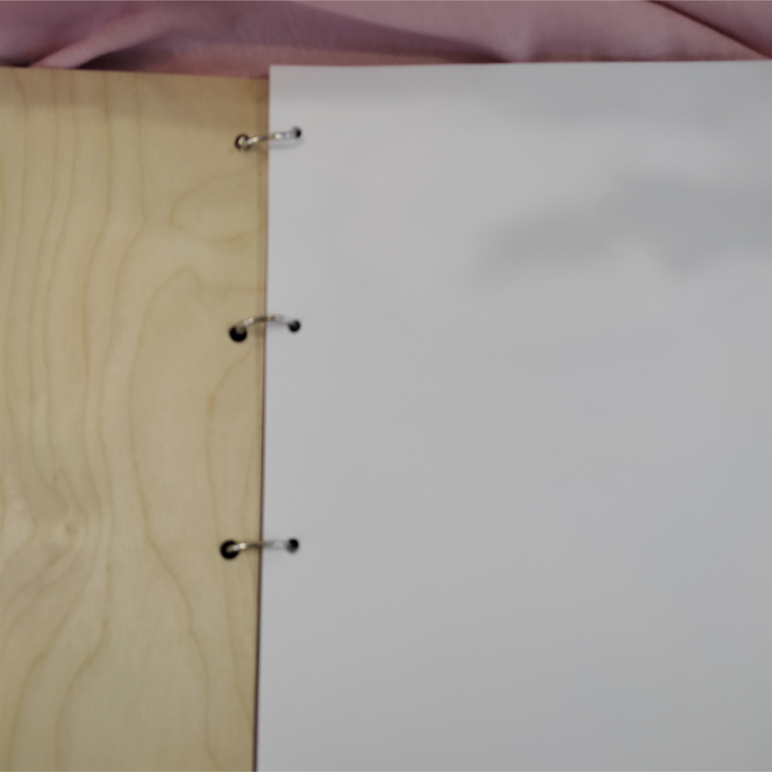 Grand livre d'or, mariage, Baptême en bois gravé et personnalisable. Modèles au choix. Travail artisanal