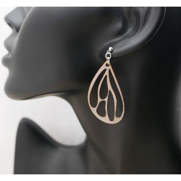 Boucles d'oreilles ailes en bois gris m&eacute;tallis&eacute; sur clous en argent 925