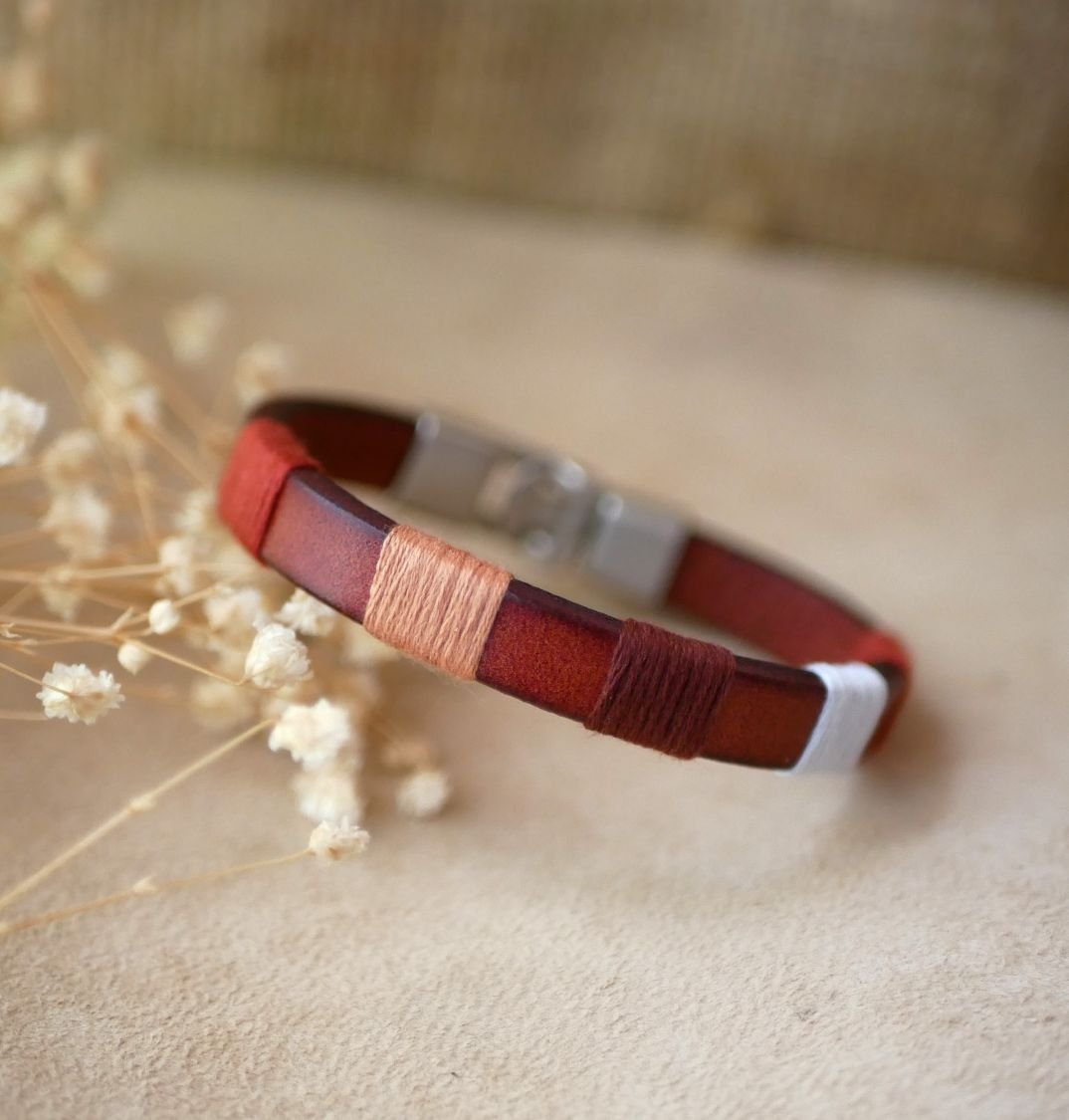 Bracelet tissé en cuir  marron roux  au tissage en coton