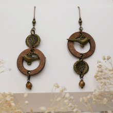 Boucles d'oreilles pendantes en bois aux oiseaux en laiton