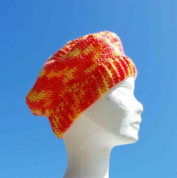 Beret enfant fil satiné jaune orange