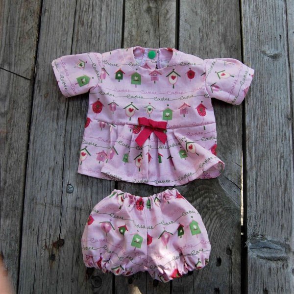 Ensemble blouse et culotte pour poupée