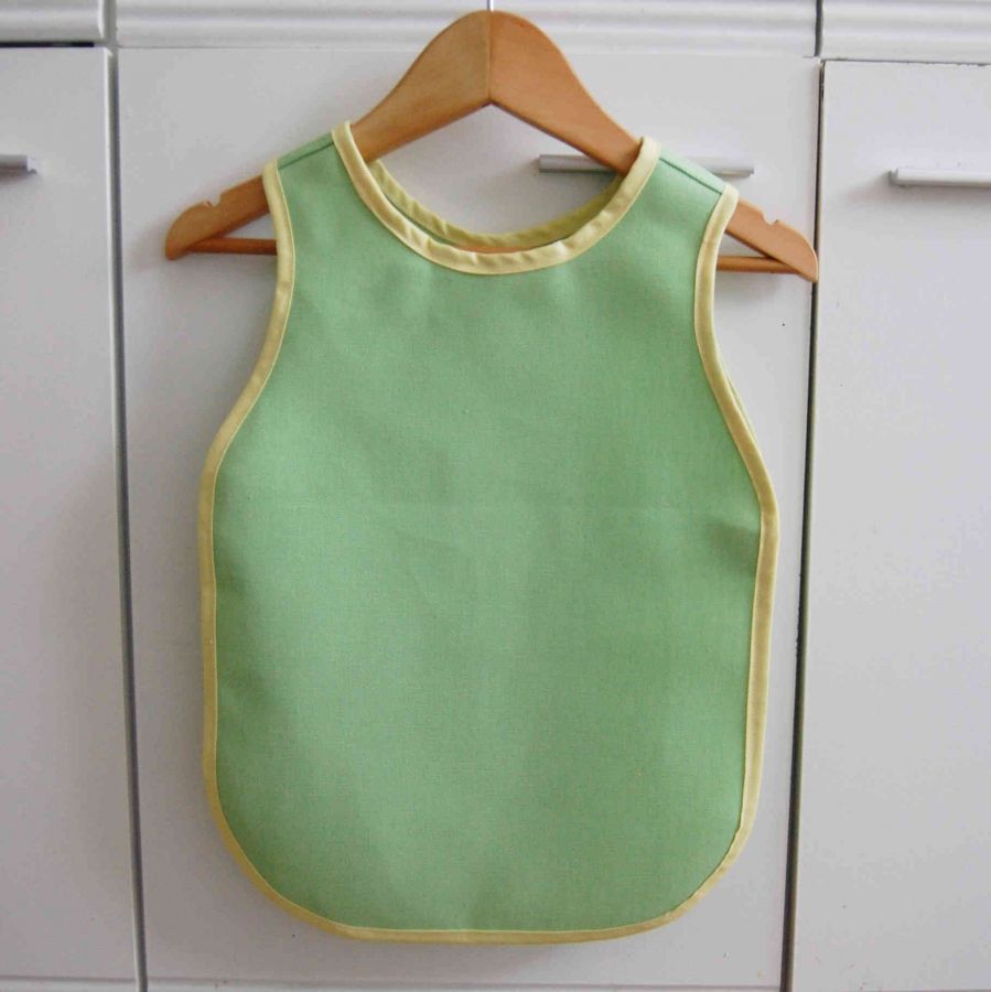 Lot de 6 tabliers chasubles pour Crèche Montessori Ventoux