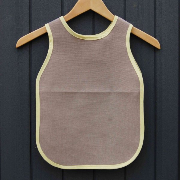 Tablier chasuble enfant en toile marron clair avec biais jaune clair