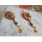 BO Souffle d'Automne chic Ethnique brodées avec cristaux de Swarovski, deux cabochons en verre de bohème des années 1960, des roses en résine et des rocailles