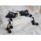 BO Tenue de Soirée brodées avec des cristaux de Swarovski, une dentelle noire très ancienne, perles rondes tissées avec des paillettes et des rocailles